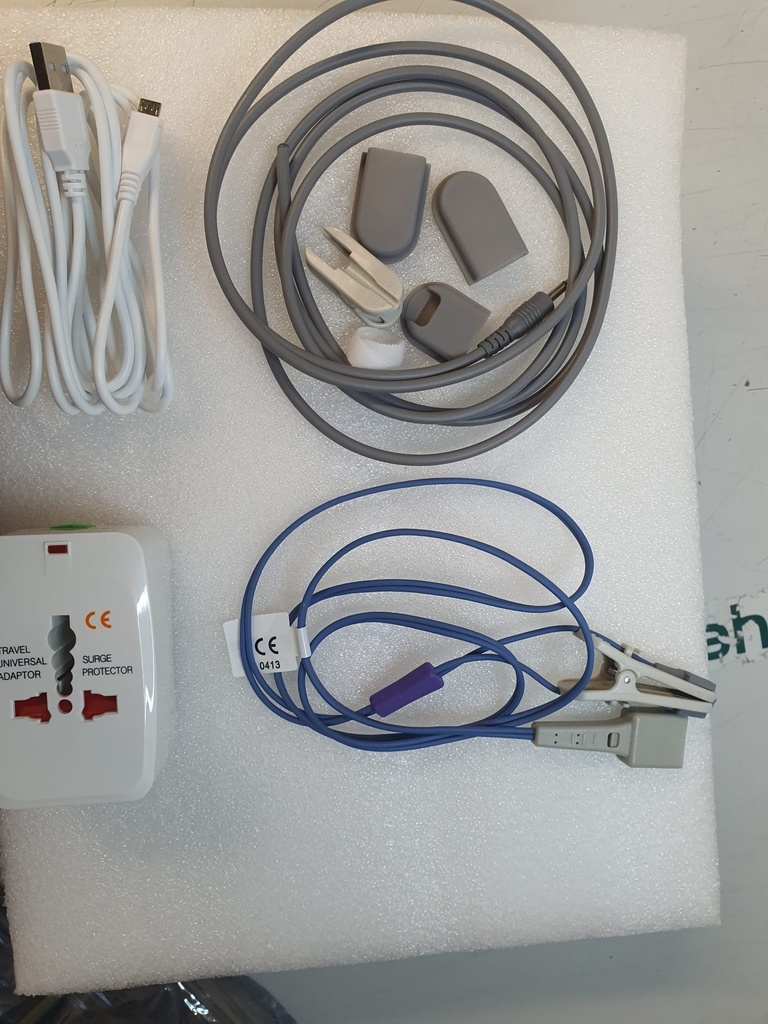 LifeVet PT Pulsoximeter mit Temperaturmessung-Verpackung beschädigt, Baujahr 02/2024